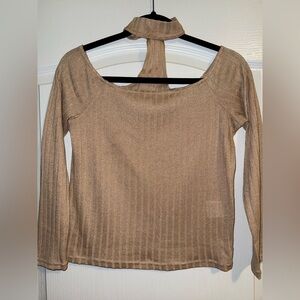 Vintage Beige/Gold Thread Ripped Cropped Top